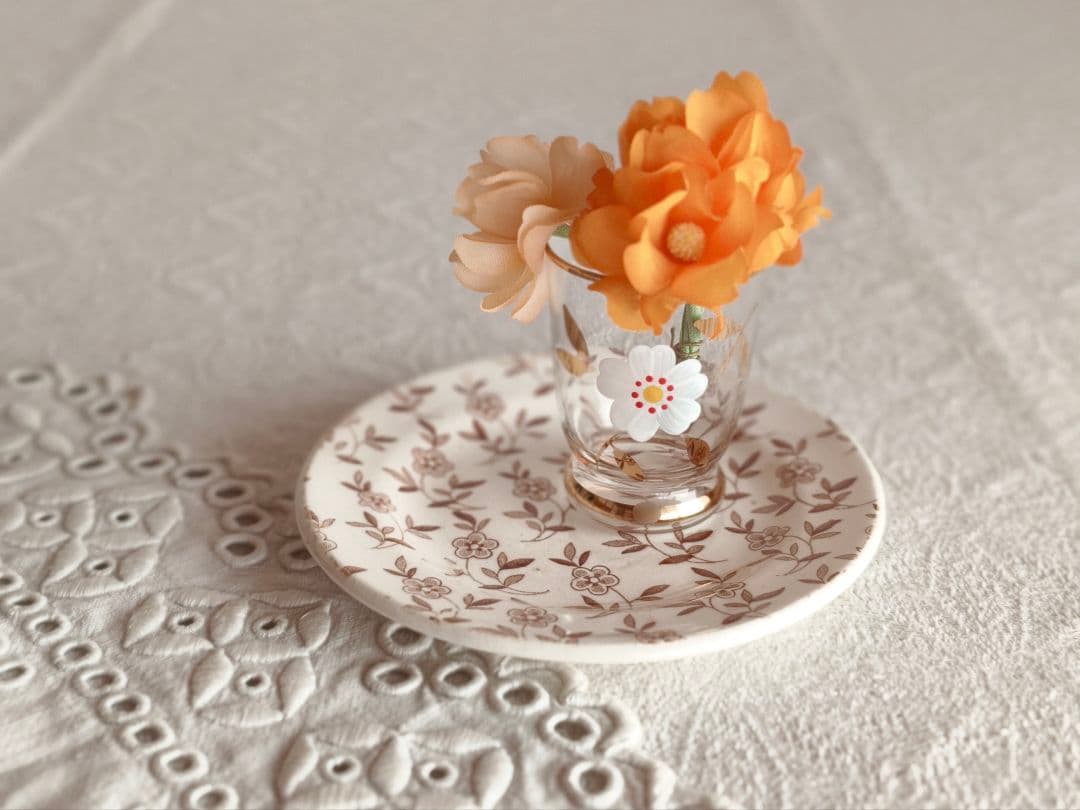 * antique plate ୨୧ ディネット 小さなお皿 ブラウン