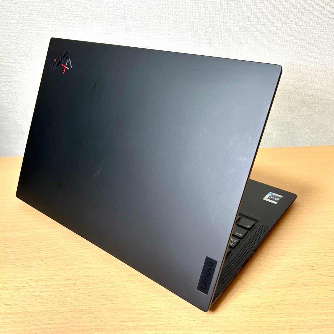 美品 Lenovo X1 Carbon Gen11 16GB 512GB i5