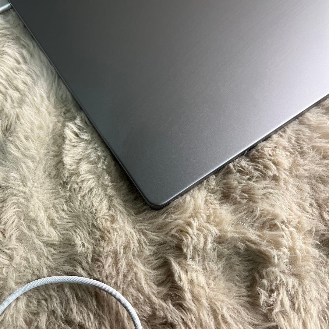 Apple MacBook Pro M1 2021 16インチ