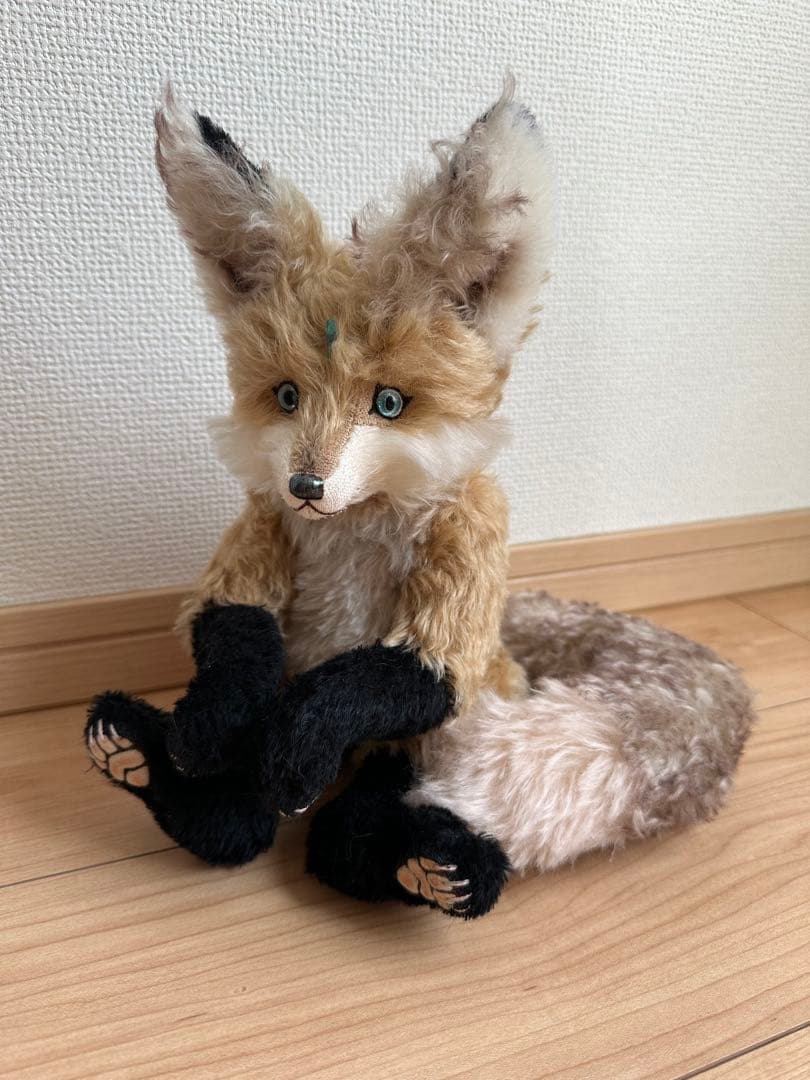 作家様　キツネぬいぐるみ