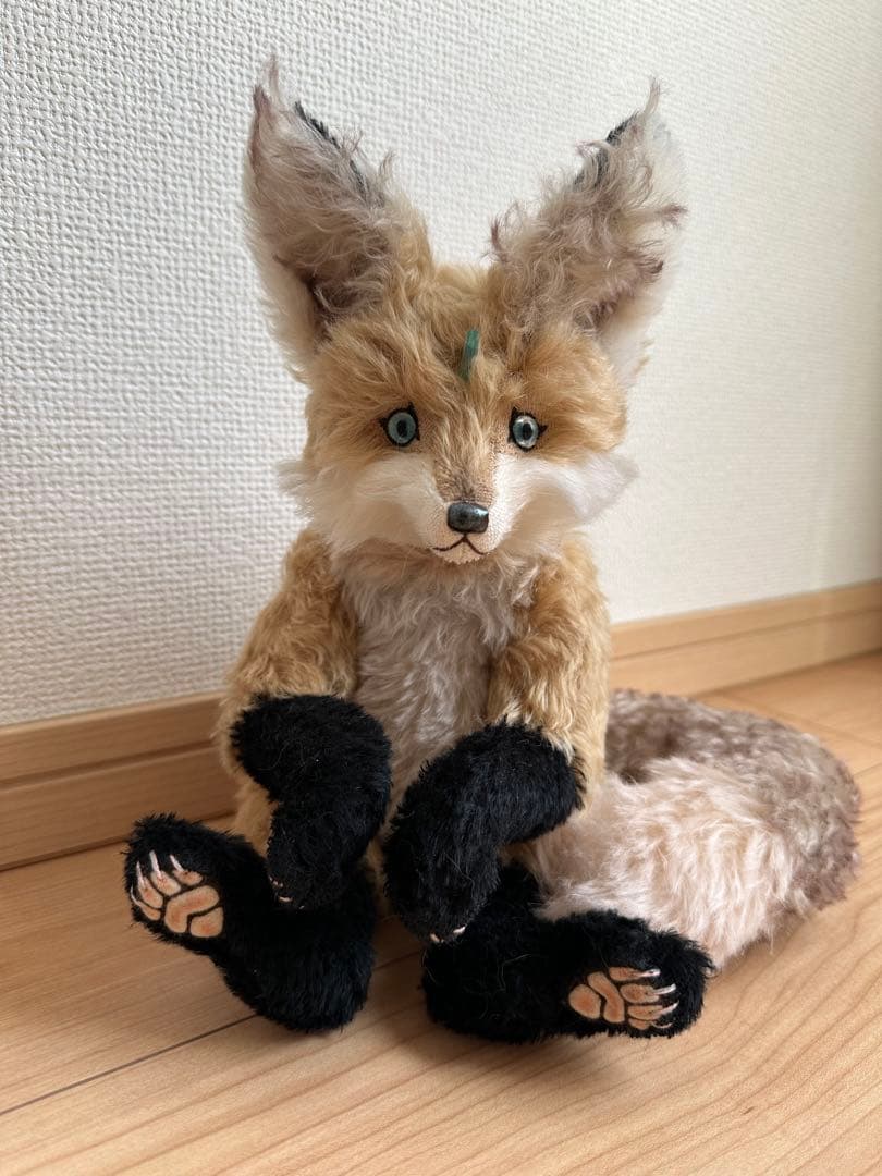 作家様　キツネぬいぐるみ