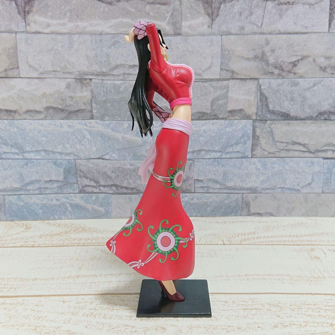 ワンピース GLITTER 美少女フィギュア　ナミ　ロビン　しらほし　ハンコック