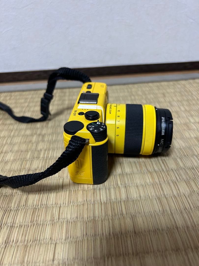 PENTAX Q7 イエロー