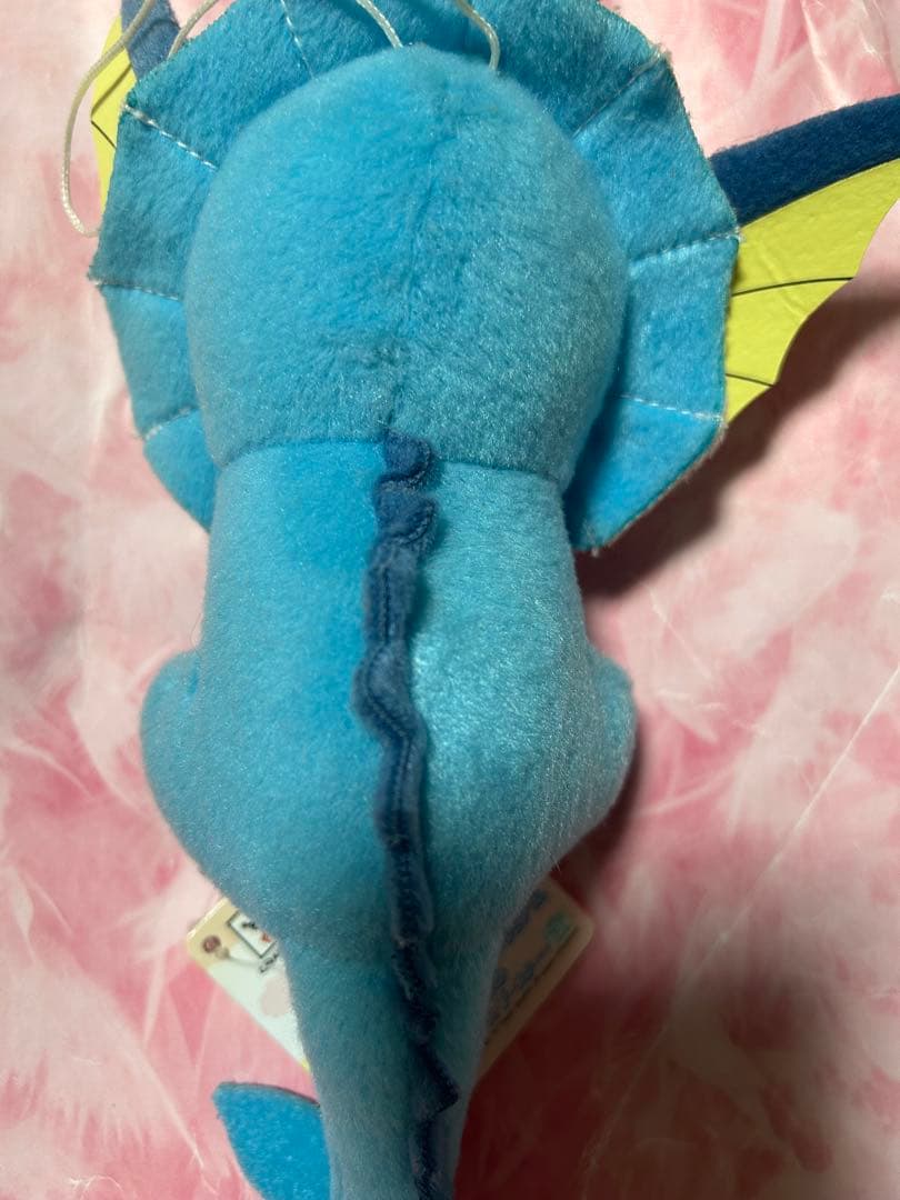 ポケモン　シャワーズ　ぬいぐるみ