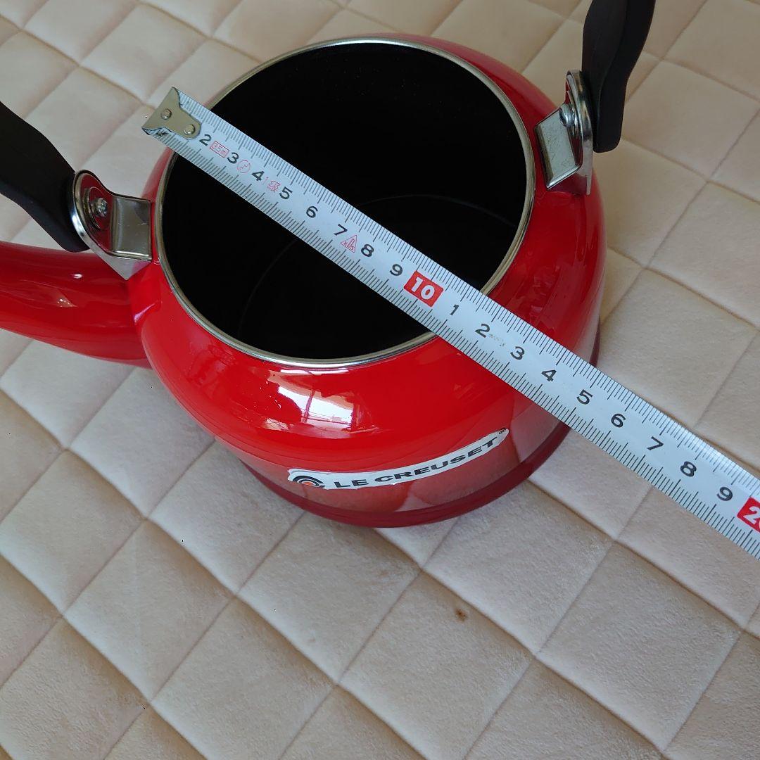 新品同様LE CREUSET 赤 やかん 1.6L