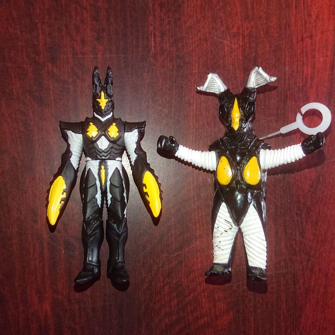 絶版/ゼットン ソフビセット