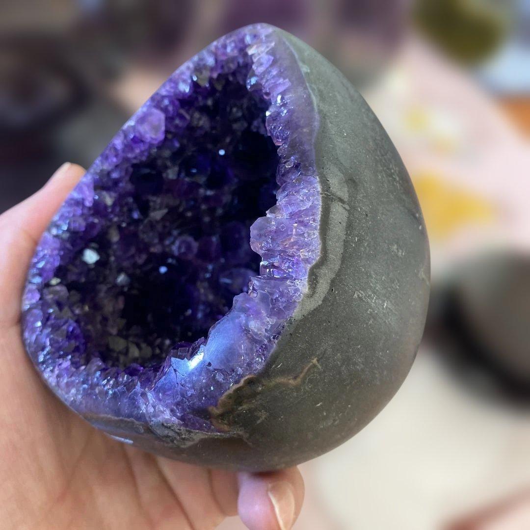 【極上】ウルグアイアメジストクラスター原石（恐竜の卵幸運水晶收藏品）