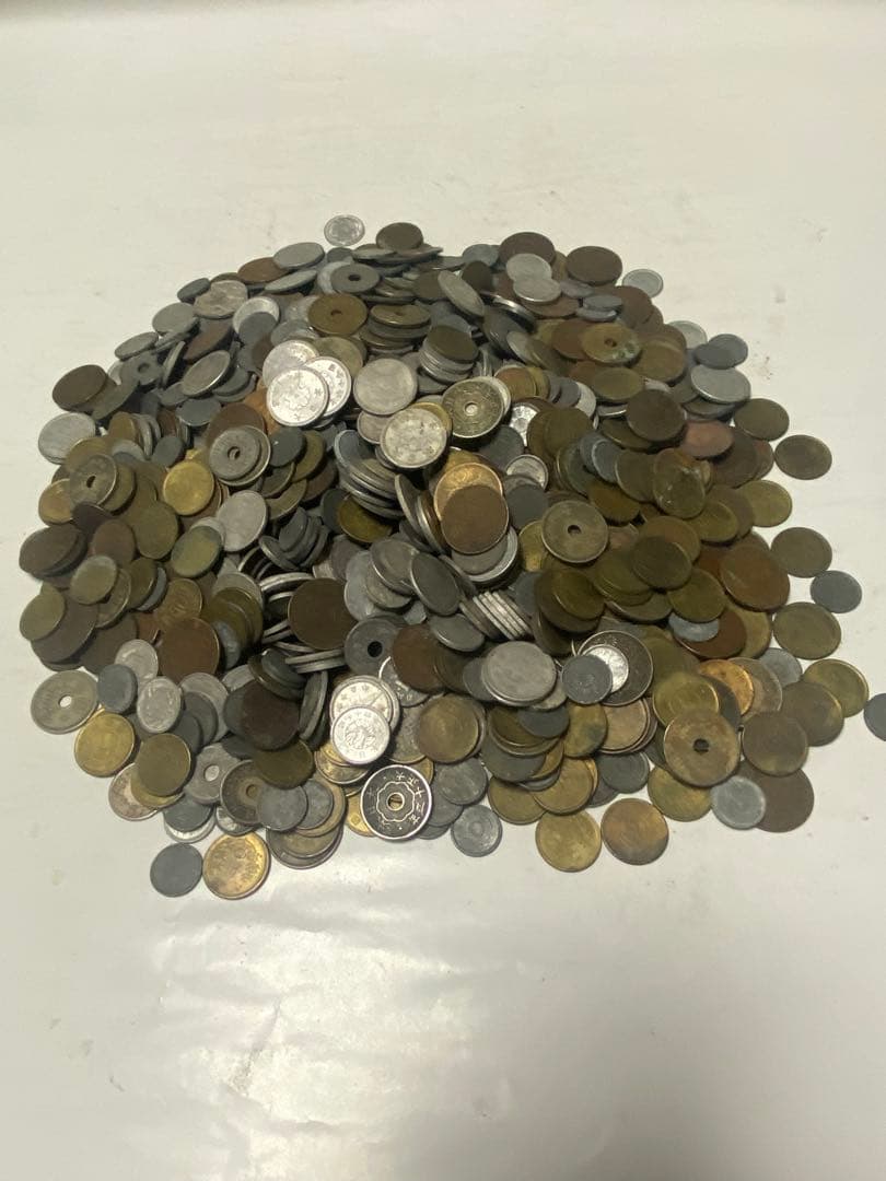 古銭 銅貨黄銅貨青銅貨ニッケル貨錫貨アルミ貨など大量 2.7㎏ NO.65