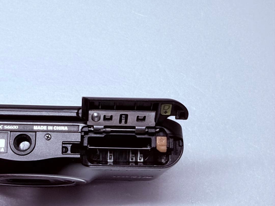 Nikon COOLPIX S6600 ブラック 自撮り可 wifi転送可 人気