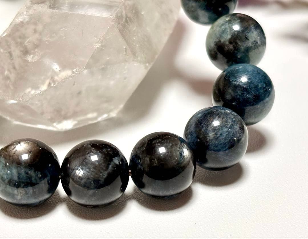 究極品質　超希少幻の逸品　海の精霊の宝物　幻のゴールドブラックスターアクアマリン