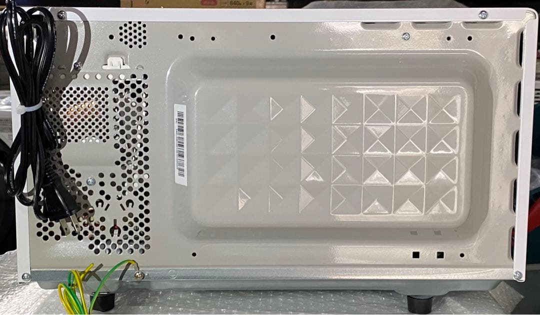 ハイアール　ヘルツフリー　電子レンジ　JM-FH18E2 2023年製　18L