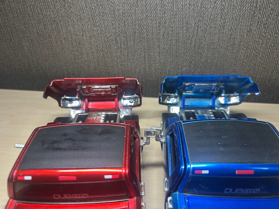 【超希少】hummer 2003年モデル　赤&青セット1/24スケール