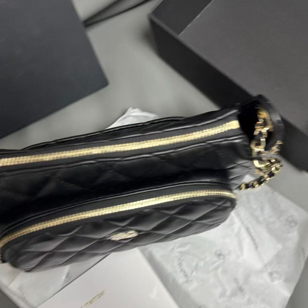 ✨VIP限定✨ ブラックレザー ショルダーバッグdq