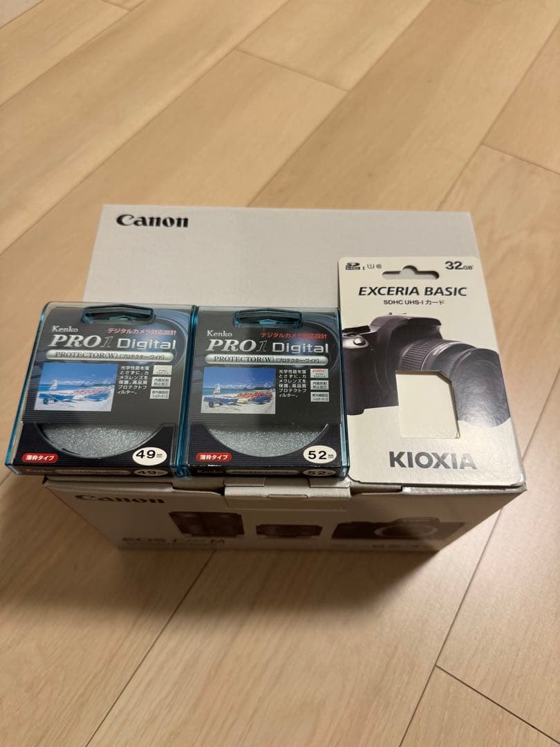 Canon EOS Kiss M ホワイト ダブルズームキット