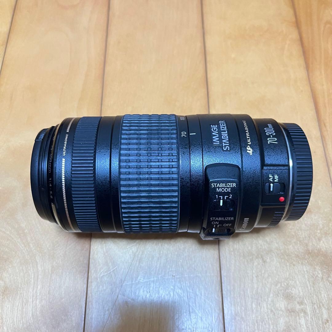 Canon EF 70-300mm f/4-5.6 IS USM ズームレンズ
