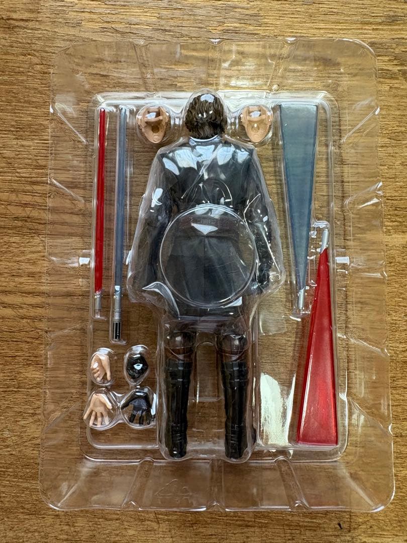 SHフィギュアーツ スターウォーズ 「アナキン・スカイウォーカー（アソーカ）」
