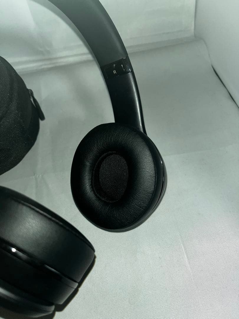 Beats Solo3ワイヤレスヘッドホン ブラック