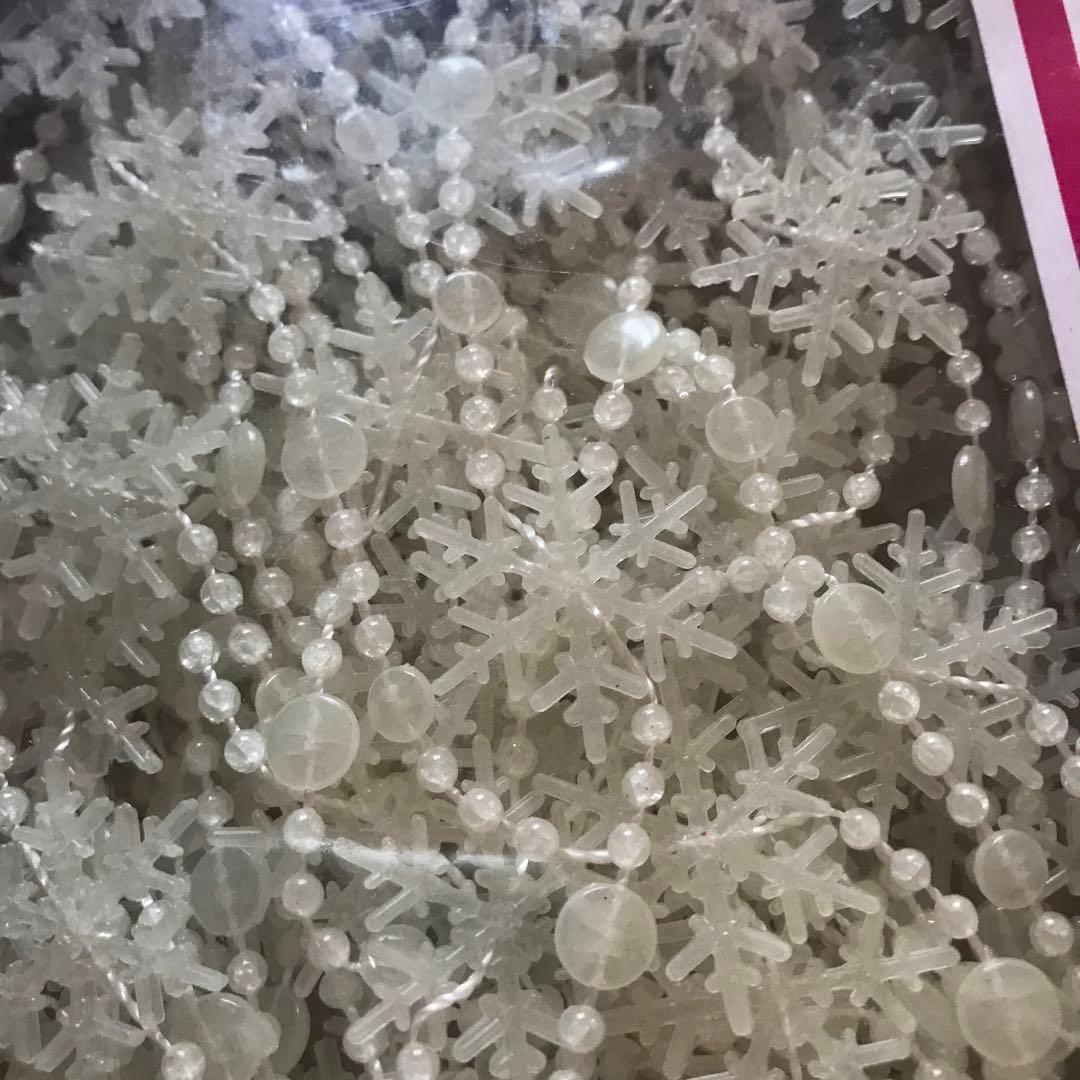 蓄光　ビーズカーテン