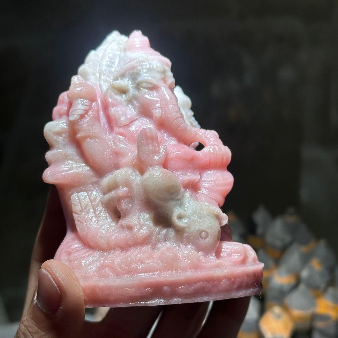 天然石ピンクオパールのガネーシャ　置物　彫り物G.266