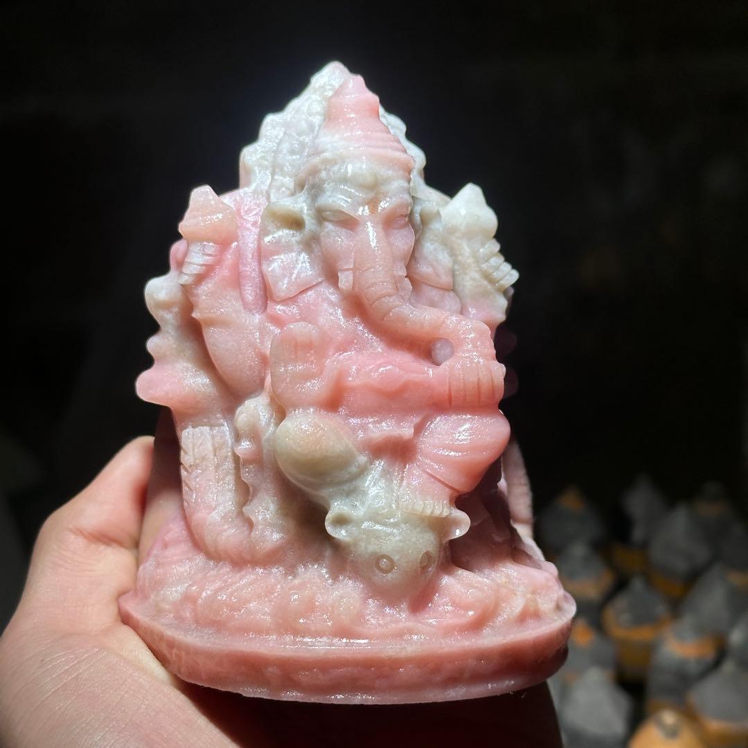 天然石ピンクオパールのガネーシャ　置物　彫り物G.266