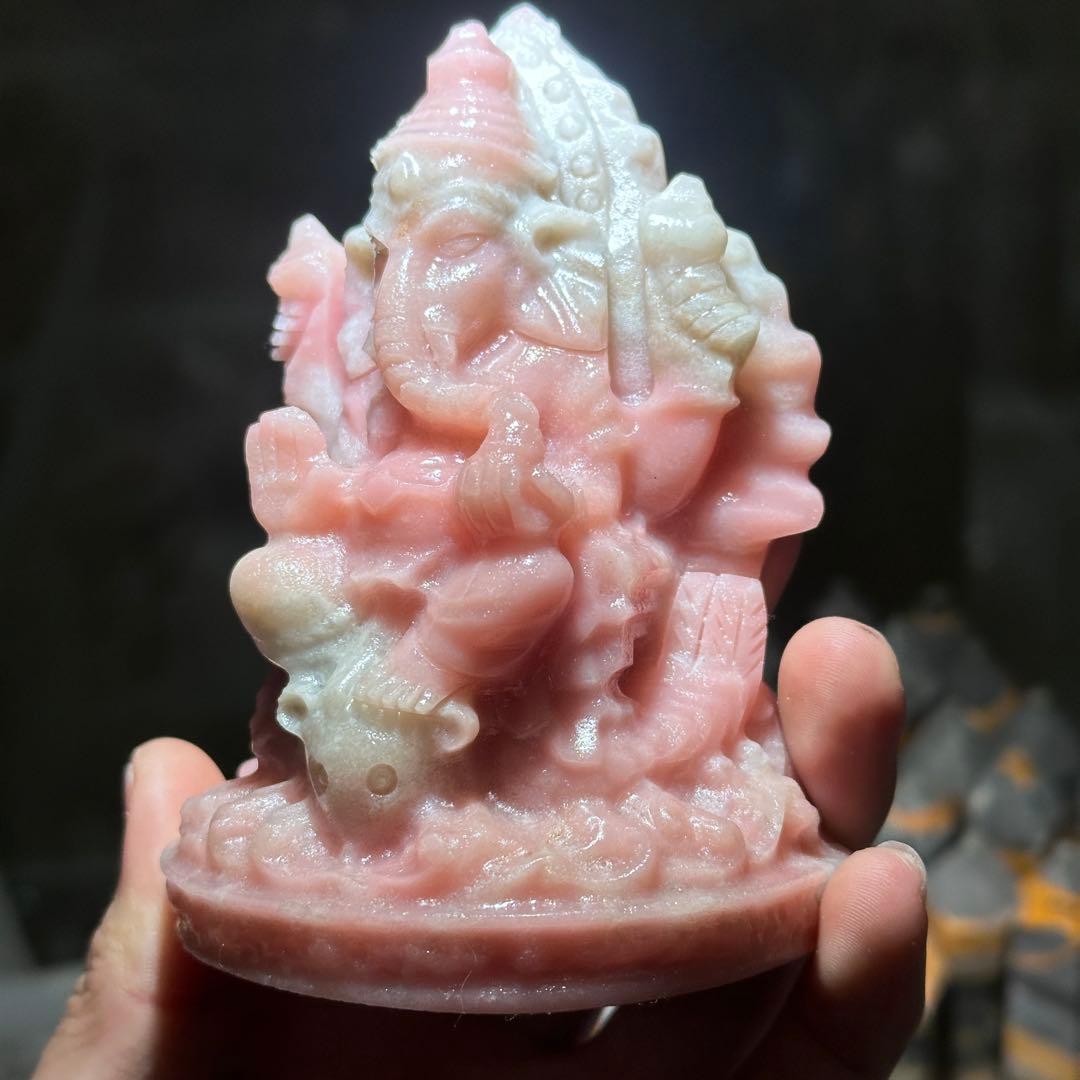 天然石ピンクオパールのガネーシャ　置物　彫り物G.266