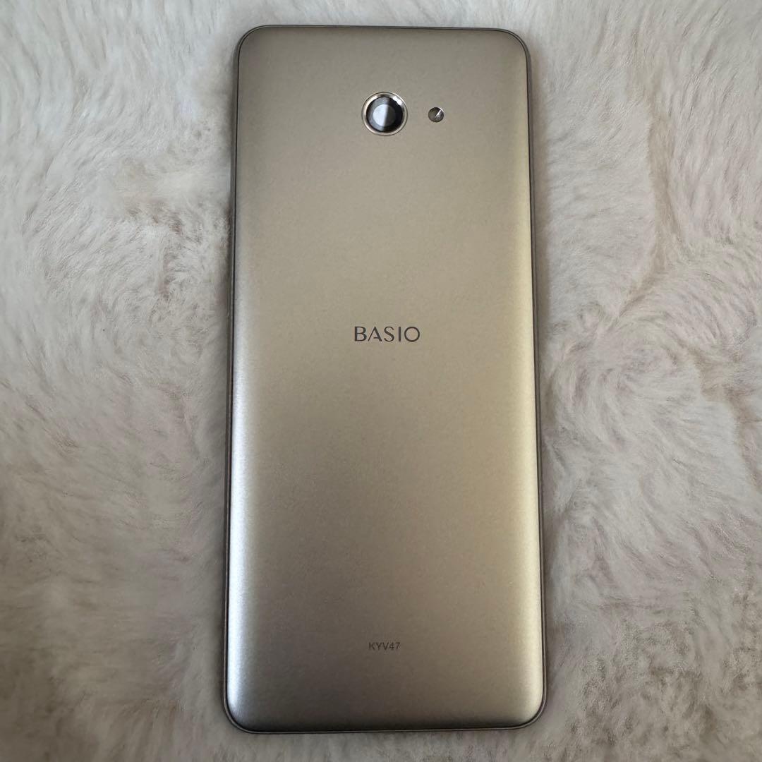 BASIO KYV47 au シルバー　美品