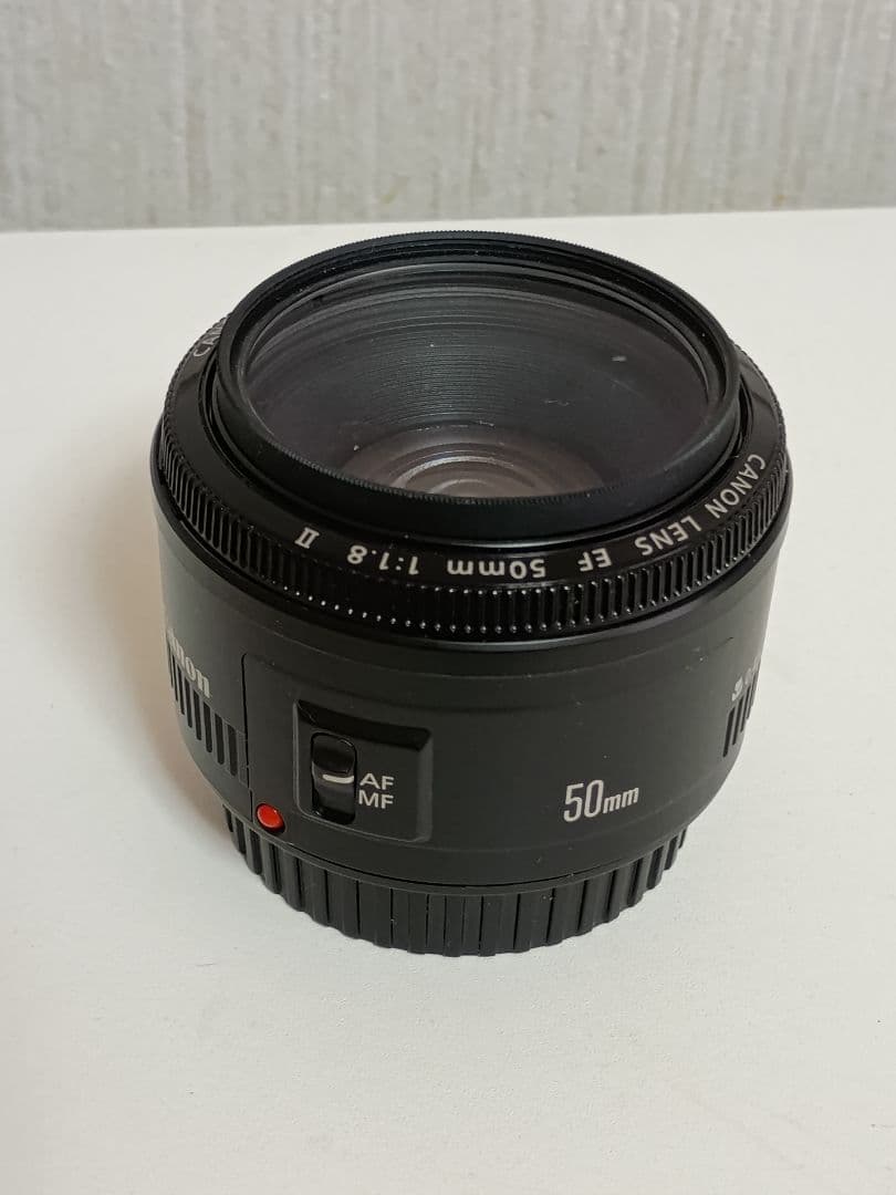 Canon EF 50mm F1.8 Ⅱ 　キヤノン 単焦点レンズ