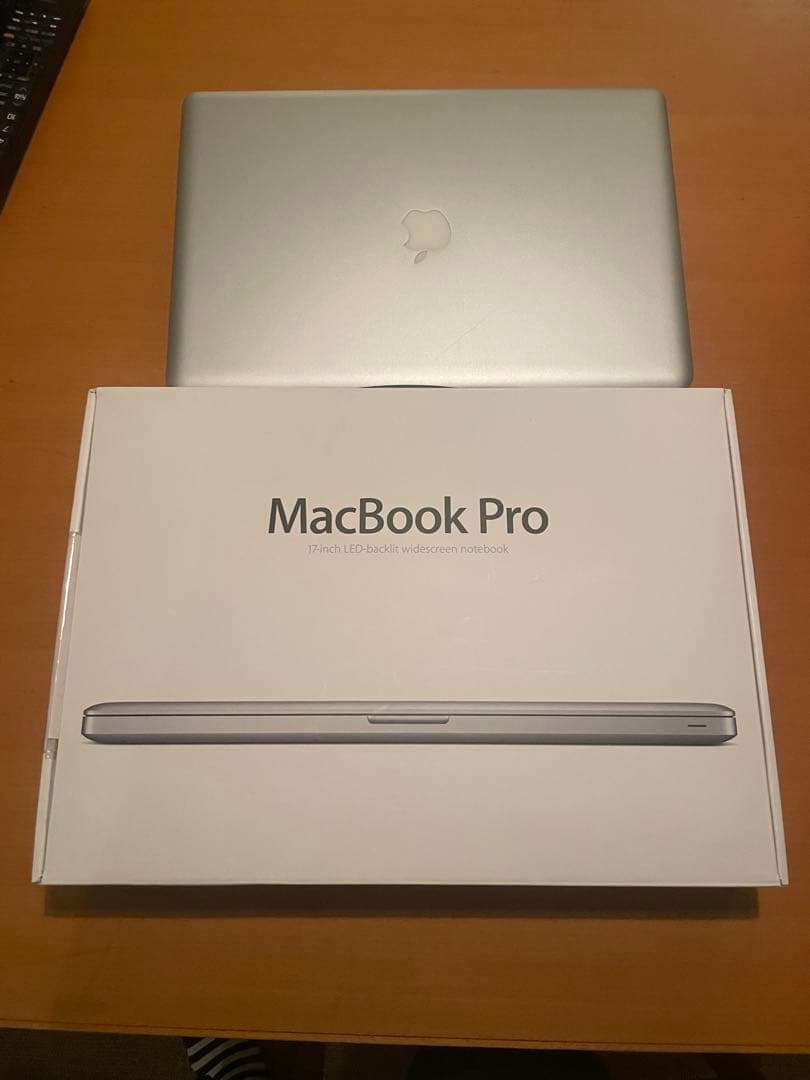 MacBook本体 Apple MacBook Pro 2.93GHz 8GB