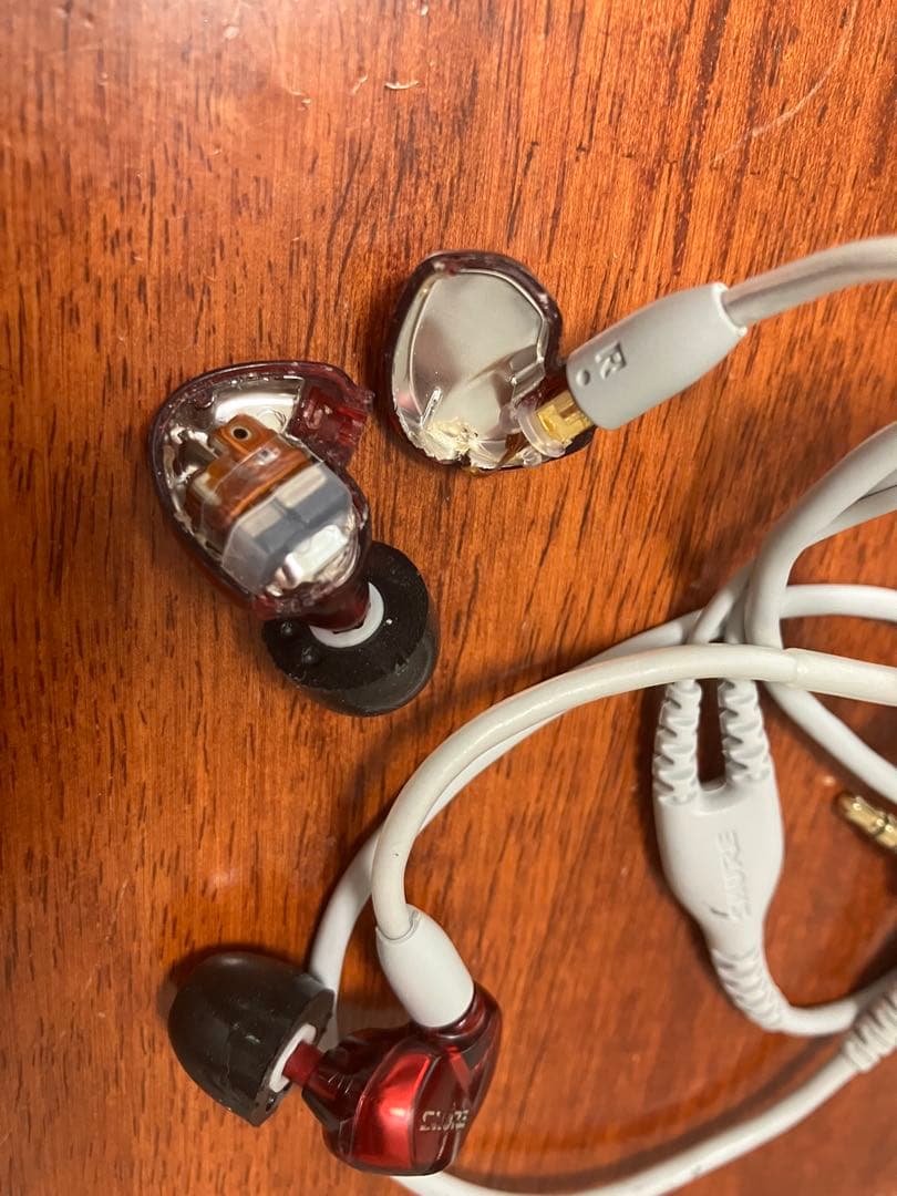 【右ハウジング割れ有】SE535LTD(Special Edition)イヤホン