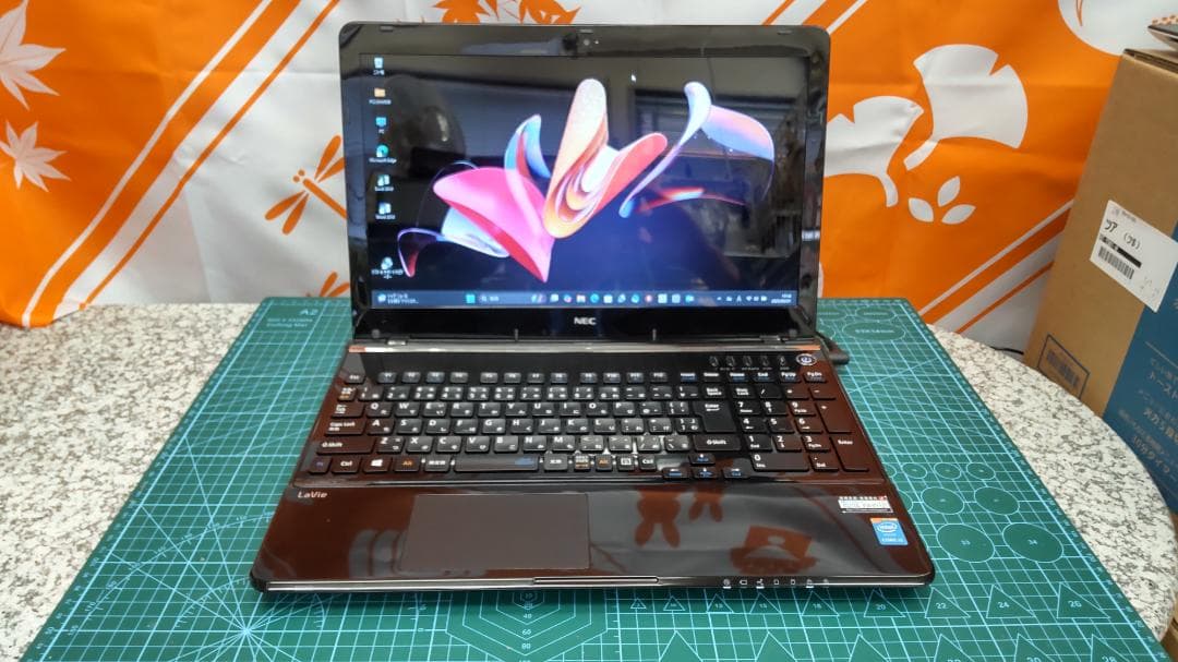 NEC LS350SSB Corei3 8G SSDブルーレイカメラOffice