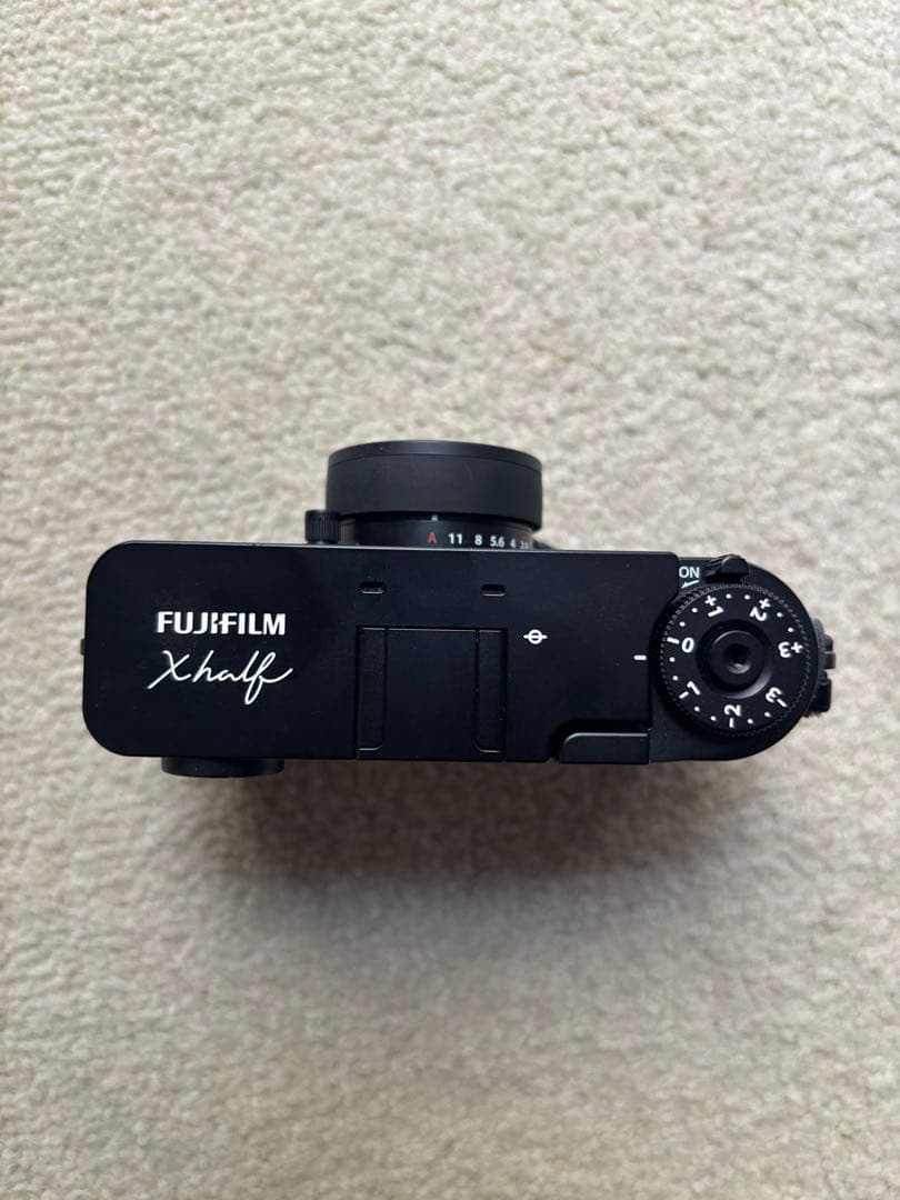 【極美品・保証書あり】FUJIFILM X-half Black