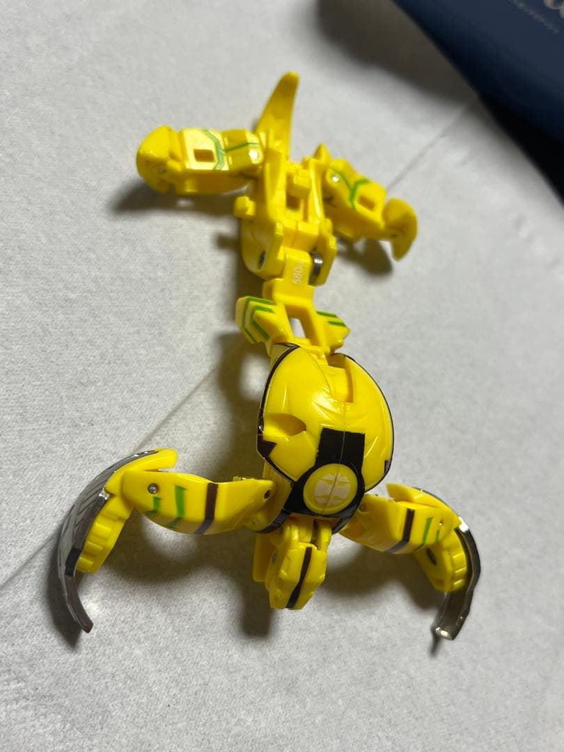 美品　希少カラー　爆丸　2個セット