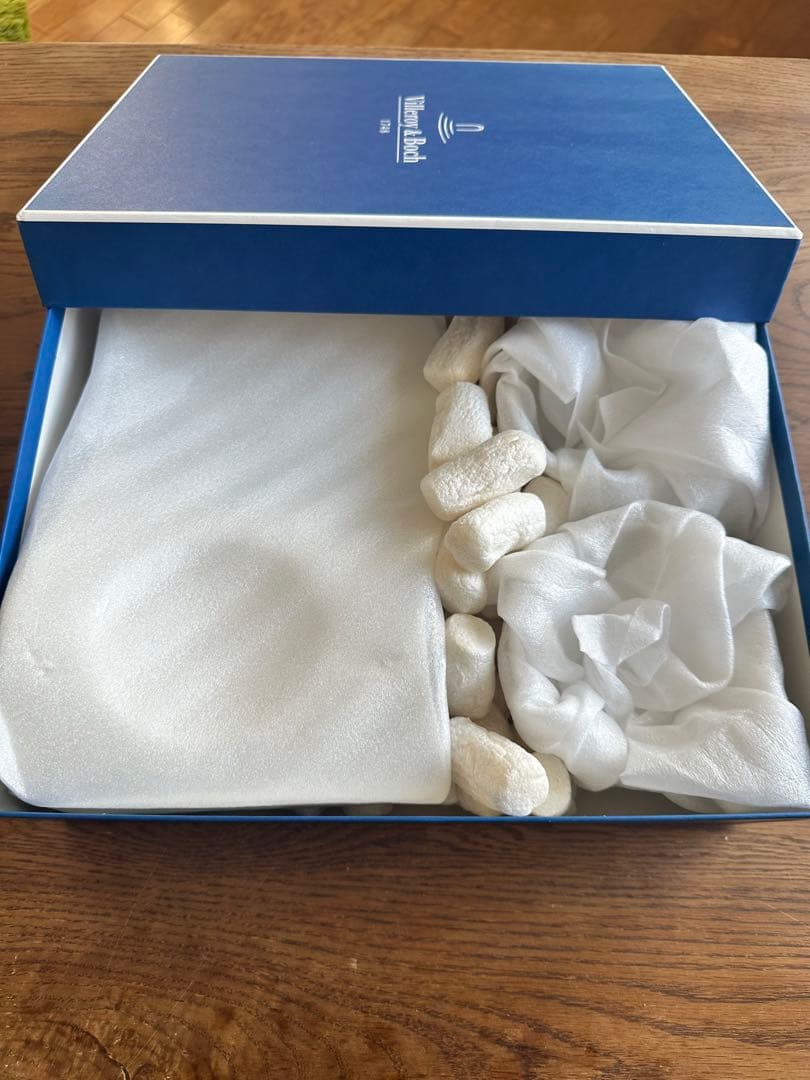 【新品未使用】ビレロイボッホ　Villeroy&Boch カップ&ソーサー