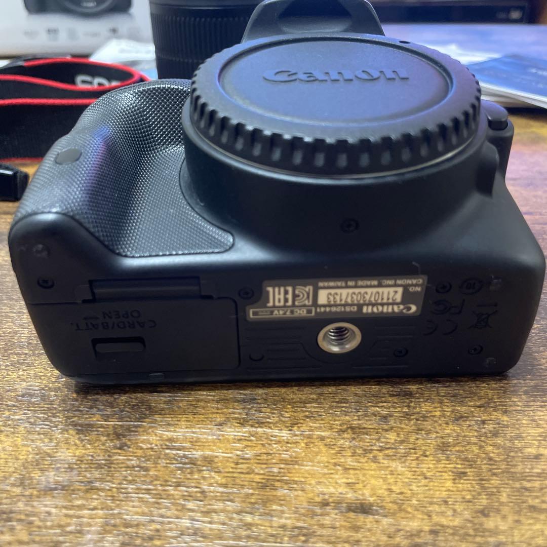 デジタルカメラ Canon EOS Kiss X7 + EF-S 18-55mm