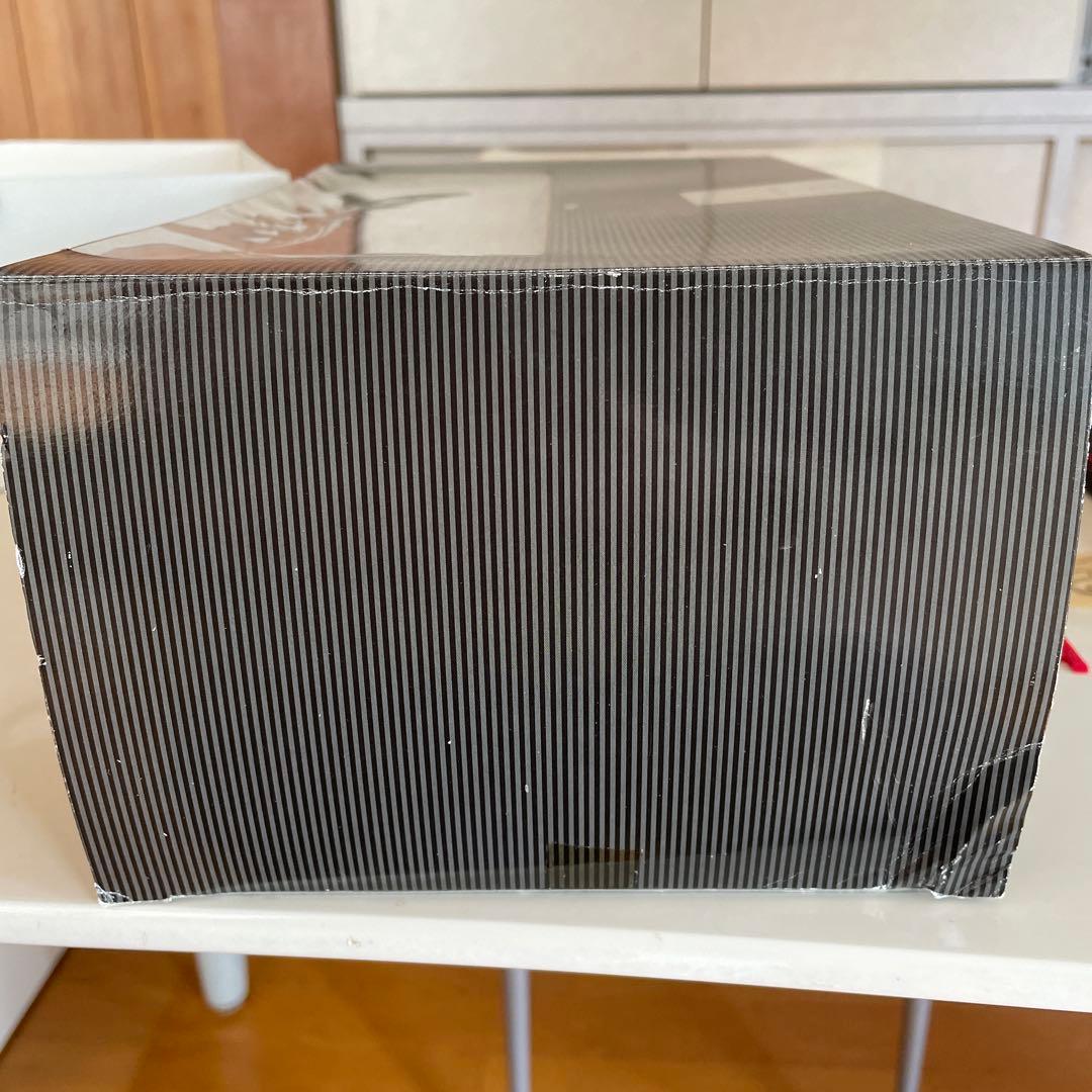 [新古品] メルセデス・ベンツ Sクラス ミニカー 1/18