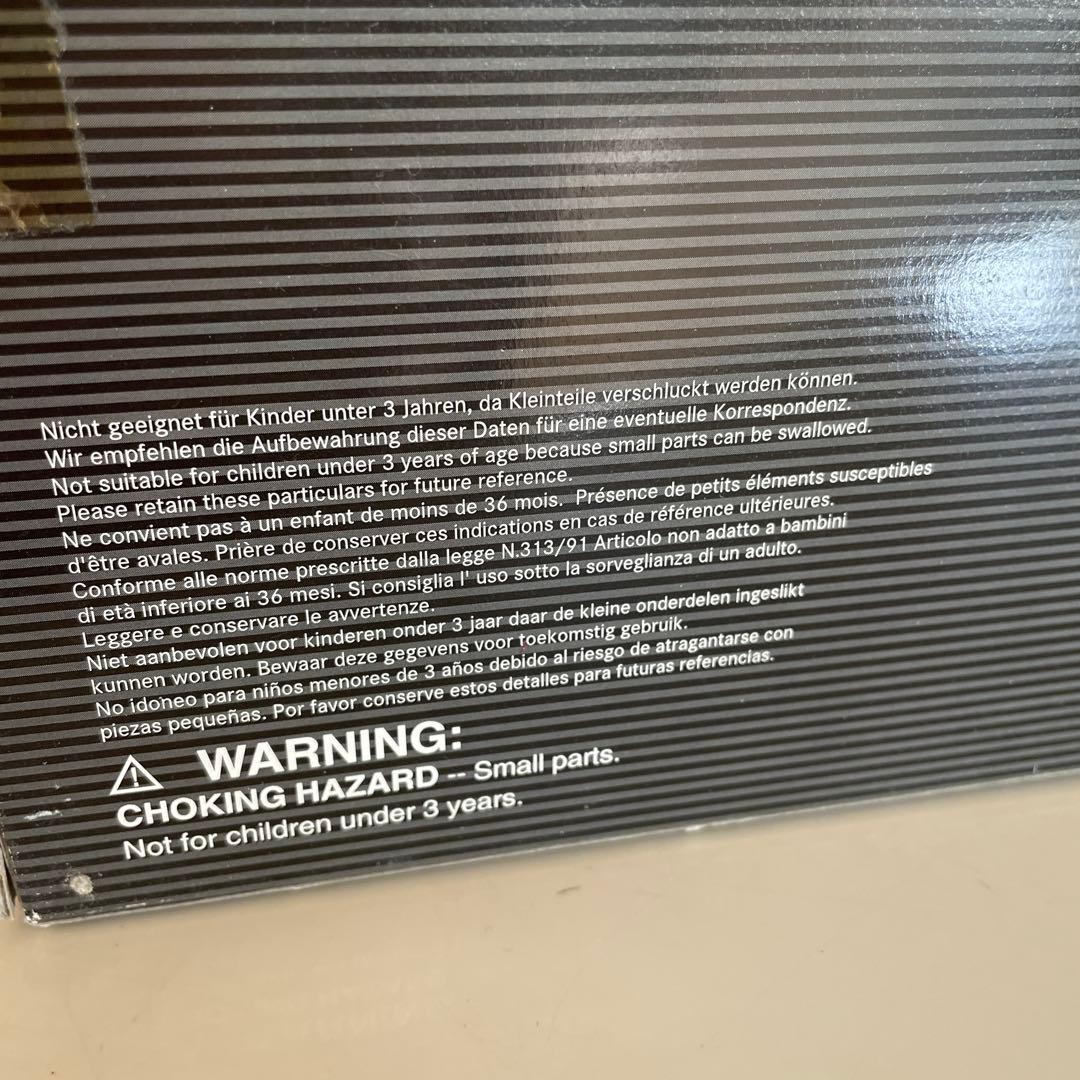 [新古品] メルセデス・ベンツ Sクラス ミニカー 1/18