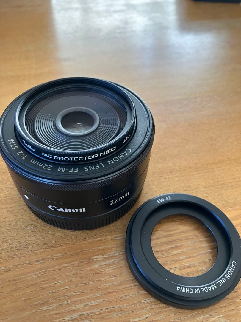 Canon EOS Kiss M ダブルレンズキット おまけ有 送料込