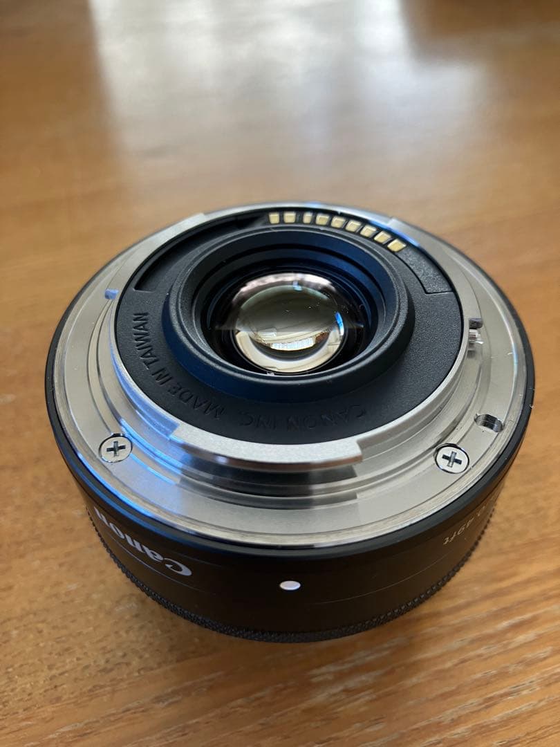 Canon EOS Kiss M ダブルレンズキット おまけ有 送料込