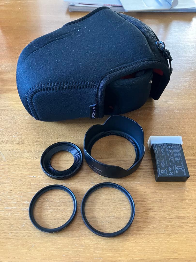 Canon EOS Kiss M ダブルレンズキット おまけ有 送料込