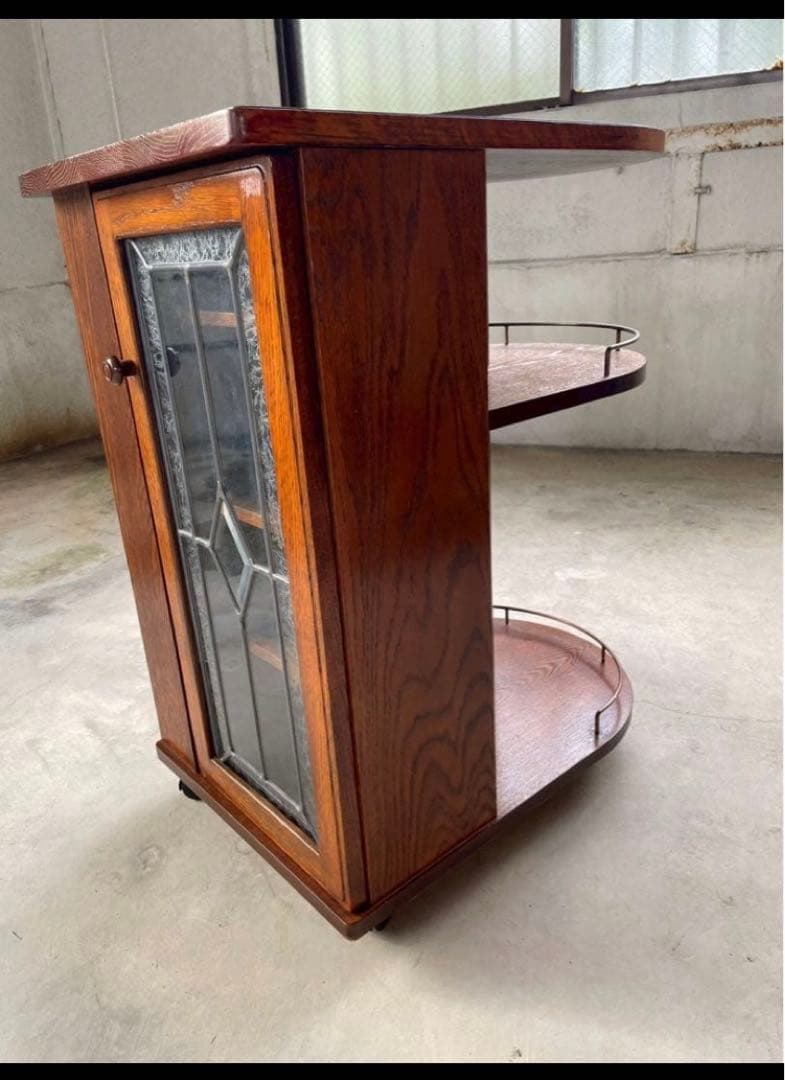 三越ブルージュ　アンティーク　ステンドグラスサイドテーブル　サイドボード