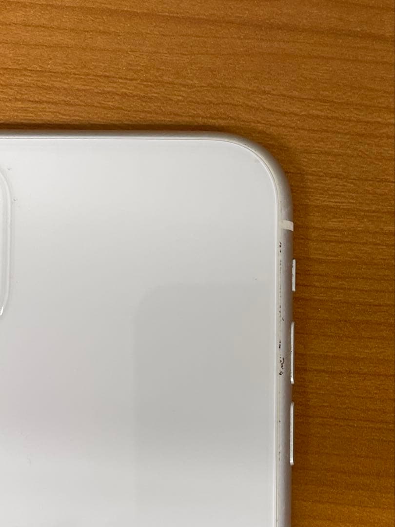 P*h様 動作確認済み iPhone 11 128GB ID B8205