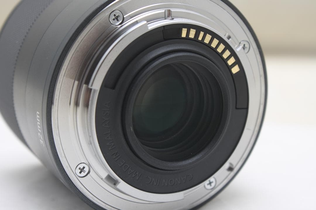 キヤノン EF-M 32mm F1.4 STM