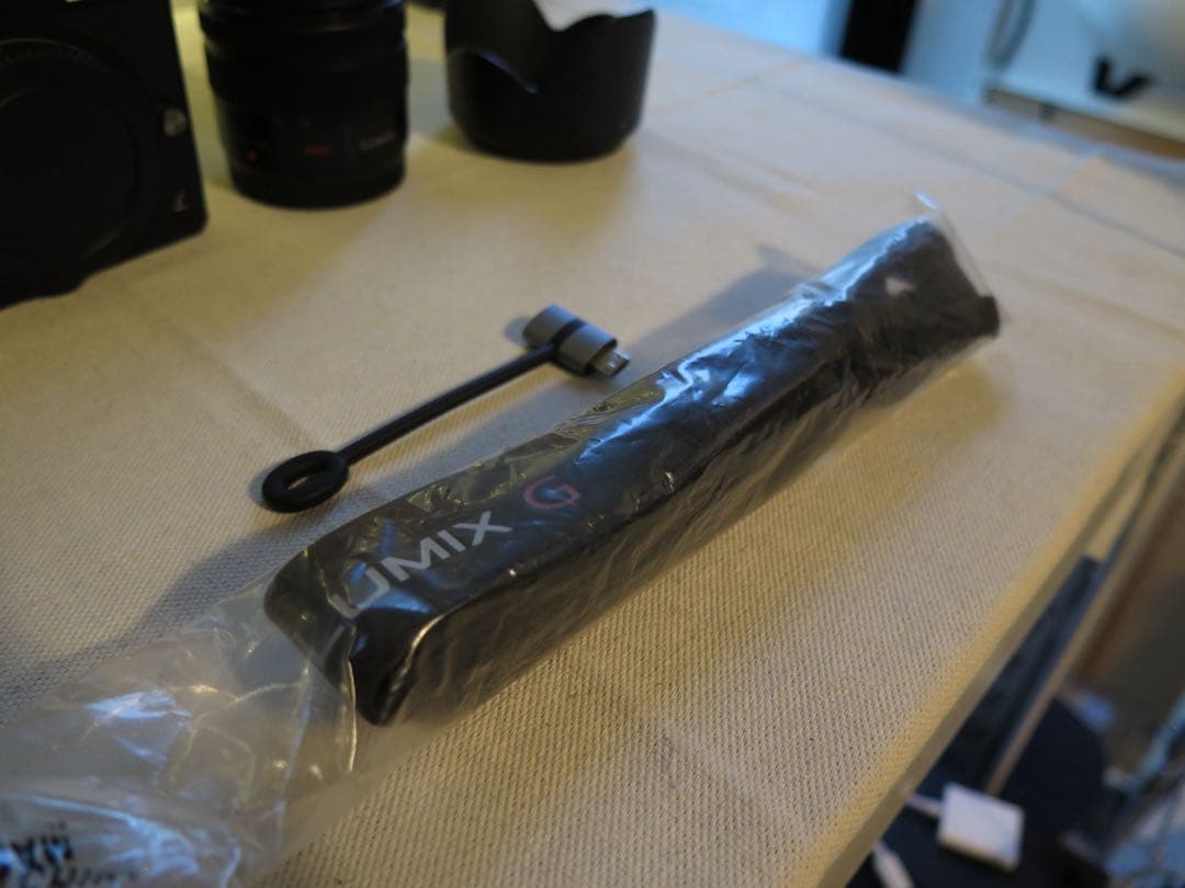 GX7MK2+20mmF1.7+14-42ズームレンズ おまけにフィルムカメラ