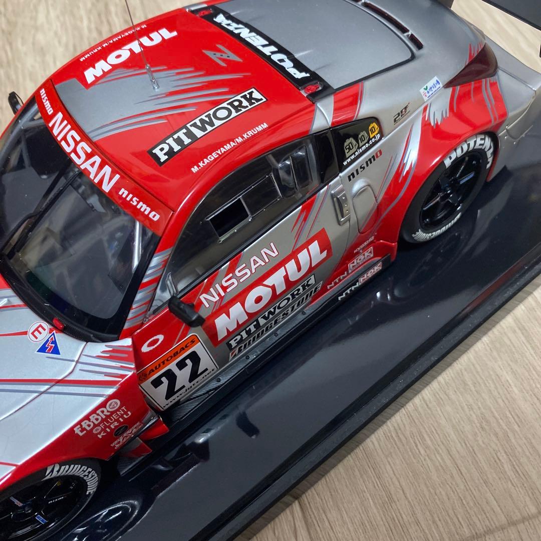auto art 1/18日産フェアレディZ MOTUL