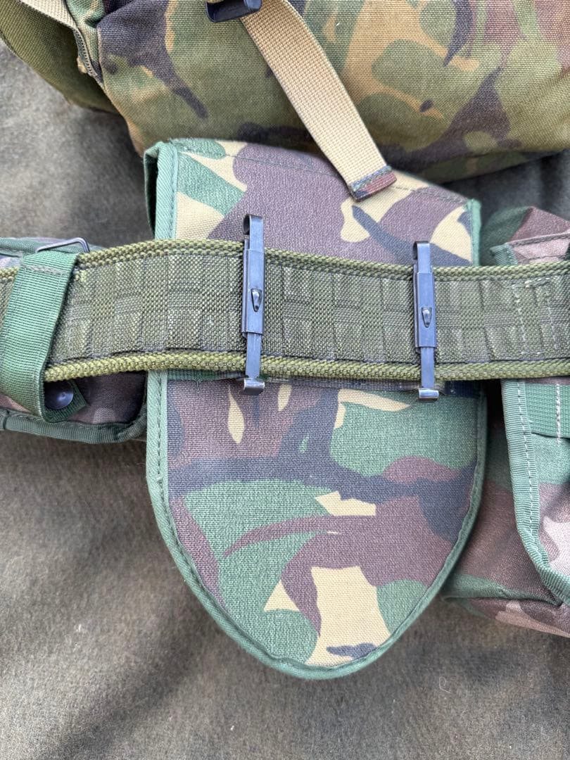 オランダ軍　バックパック　ベルトキットセット