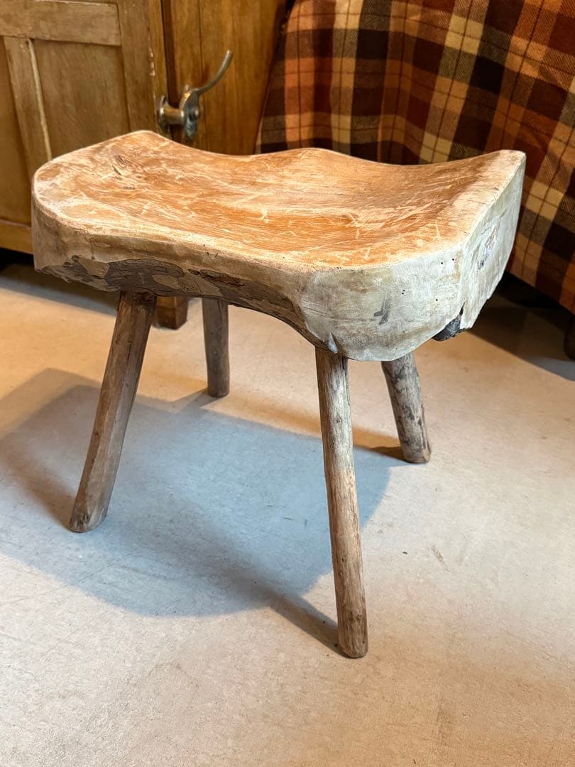 プリミティブ スツール チェア