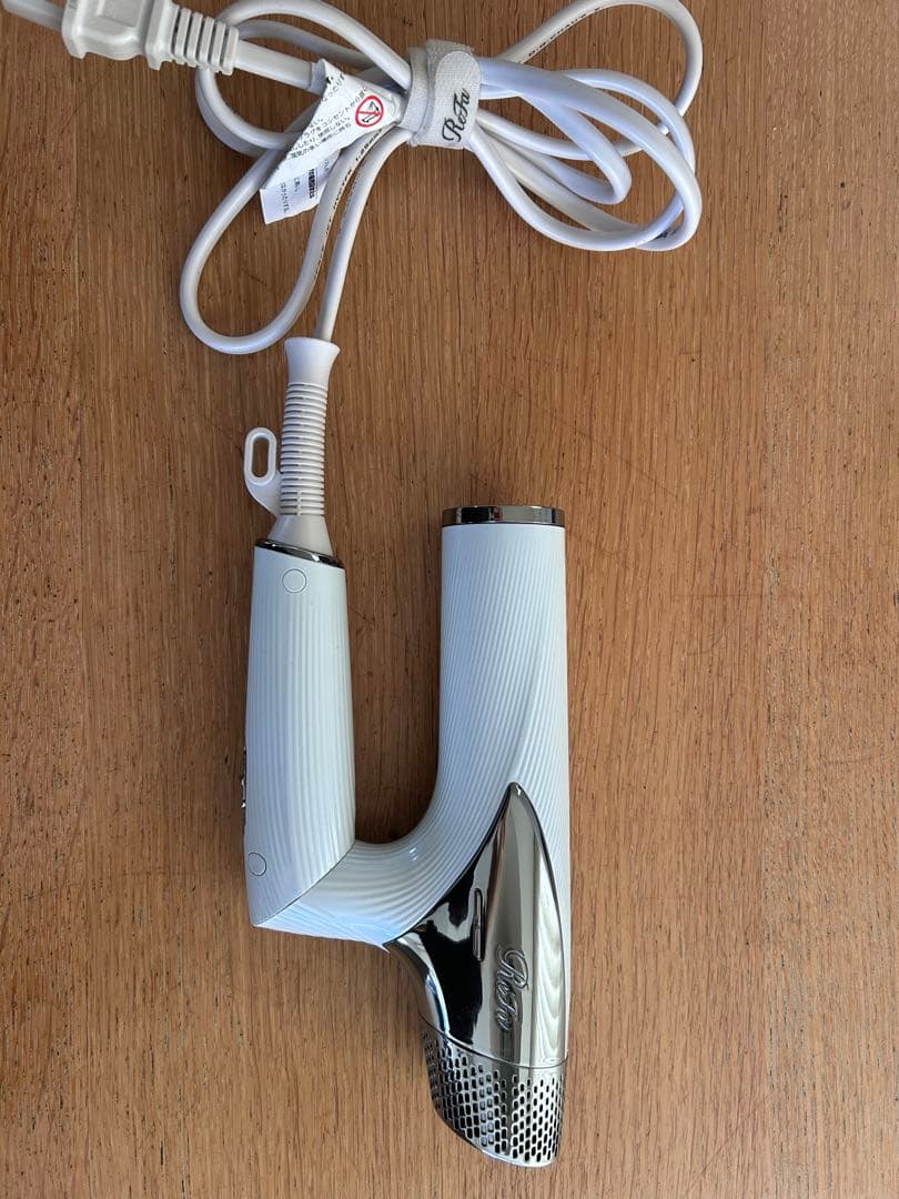 【ジャンク品】Refa リファビューテック　ドライヤースマート