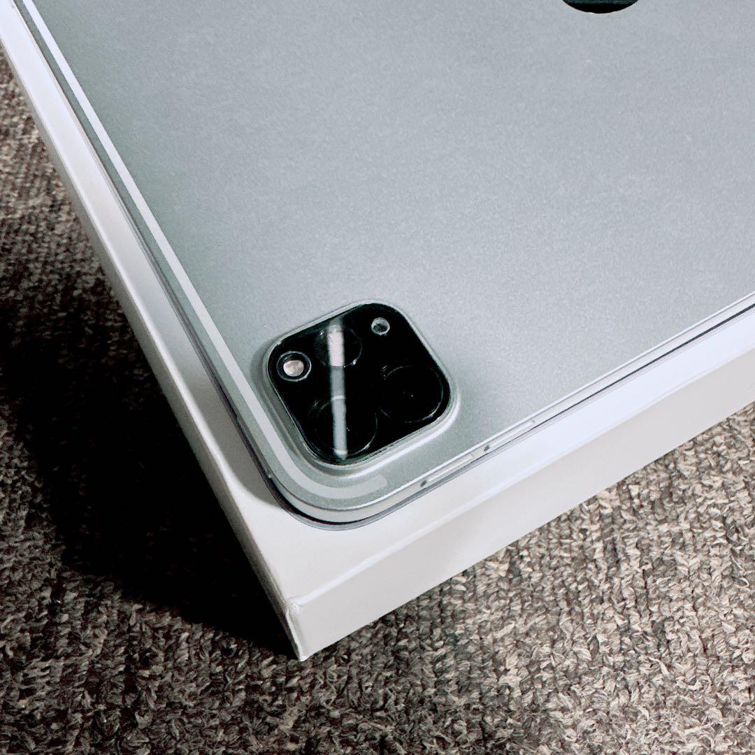 りゅうすけ専用　美品 iPad Pro 第4世代11インチ128GB セット