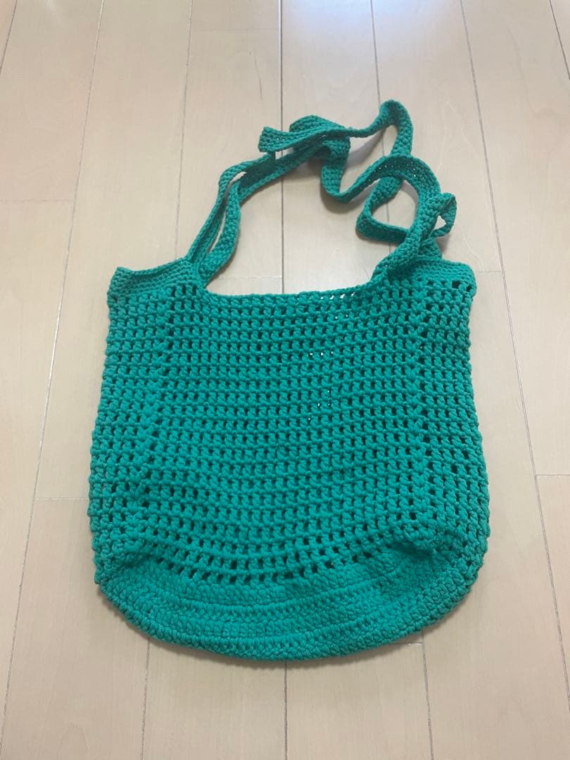 ハンドメイド　手編みニットバッグ　カバン　ショルダーバッグ