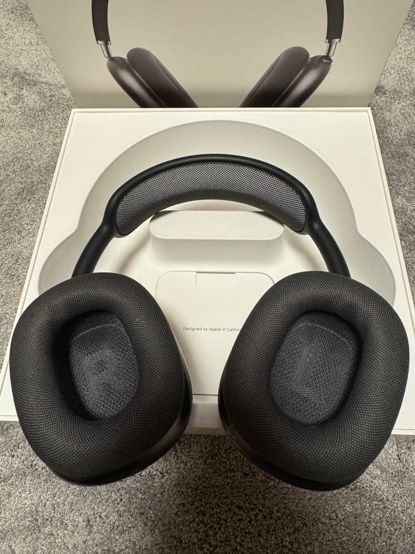 AirPods max スペースグレー